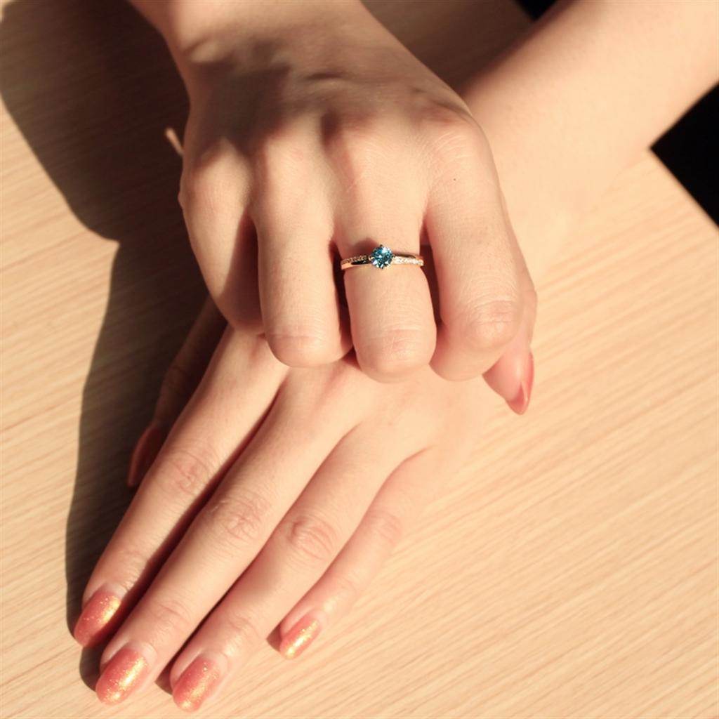 TS561 - Gold 925 Sterling Silver Ring with AAA Grade CZ in