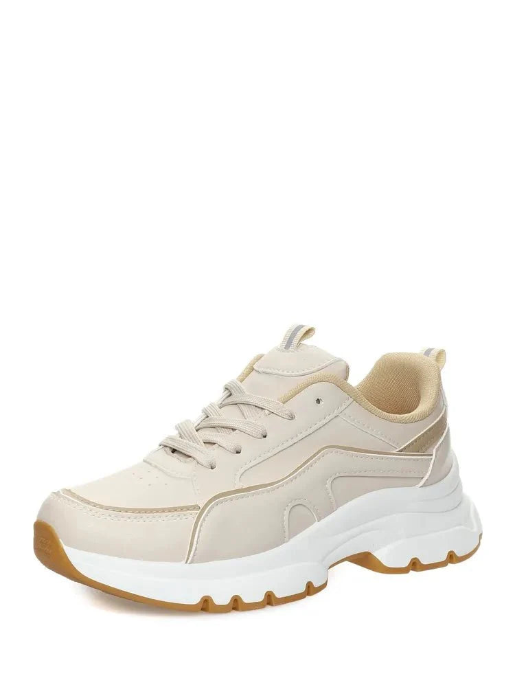 Cosima Sneakers: Chic and Comfortable Footwear