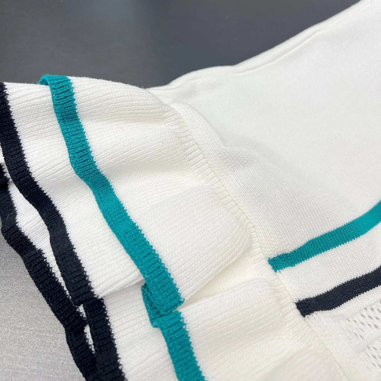 YuooMuoo Chic Fashion Sexy Package Hips Knitted Mini Dress 2025 Summer Vintage Turn-down Collar Ruffled Party Dress Streetrwear