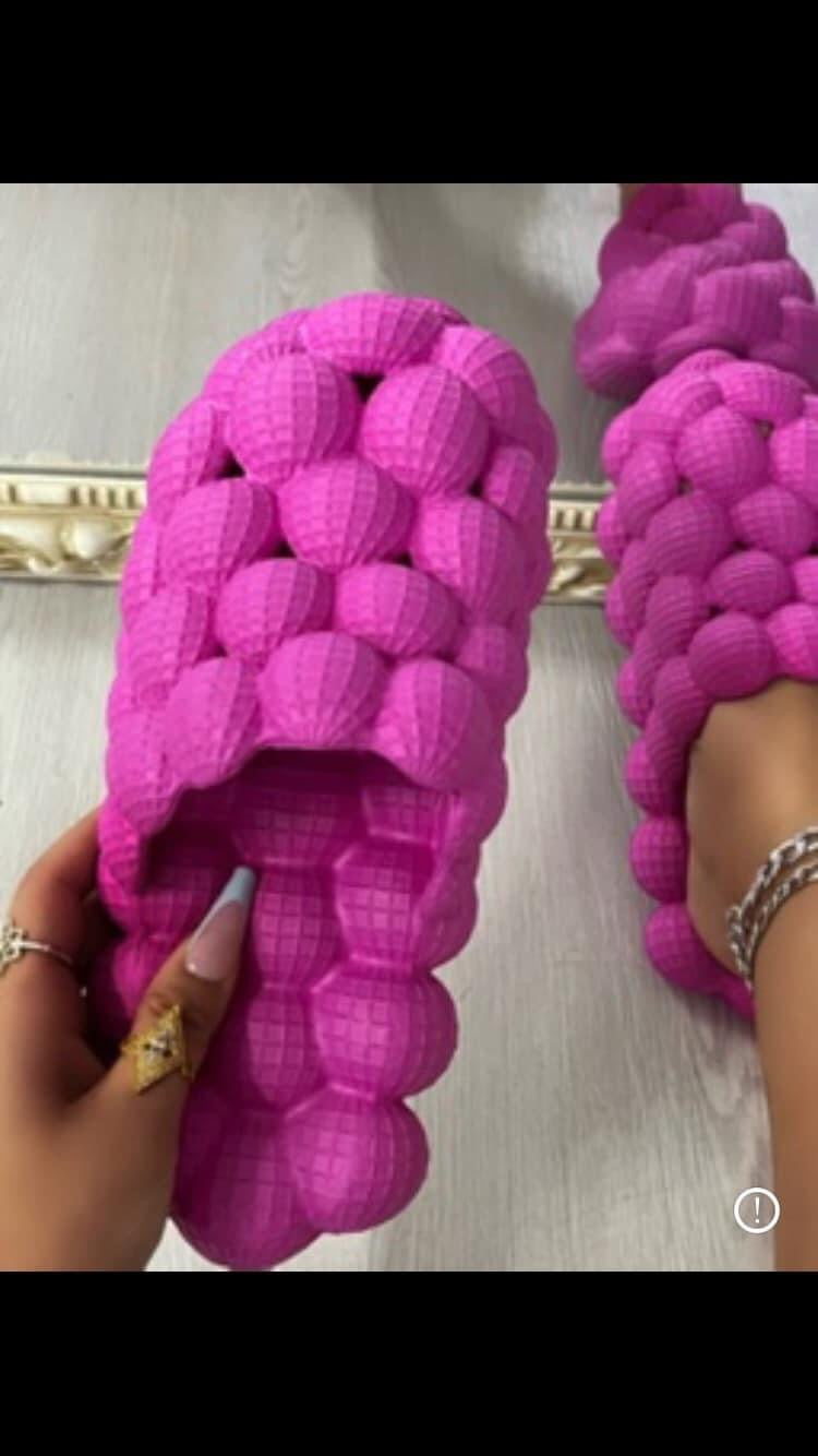Bubble slippers
