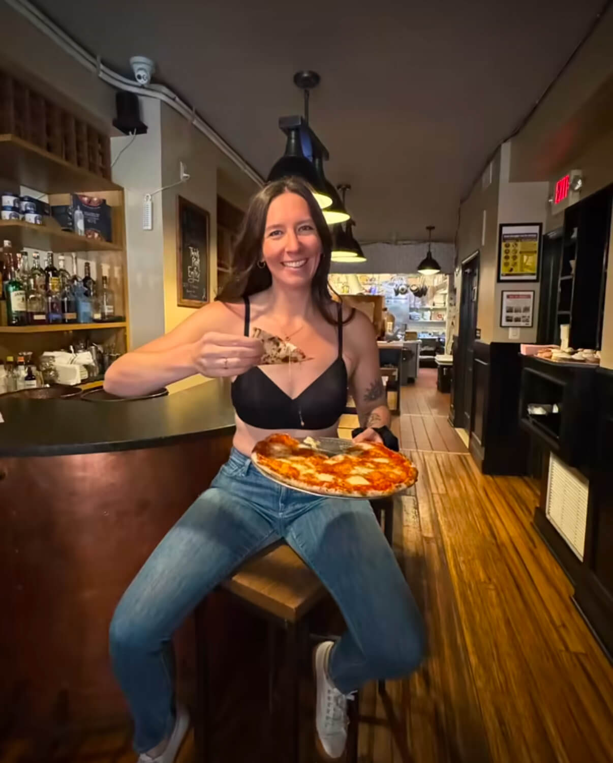 Moonrise Pocketed T‑Shirt Bra - Black