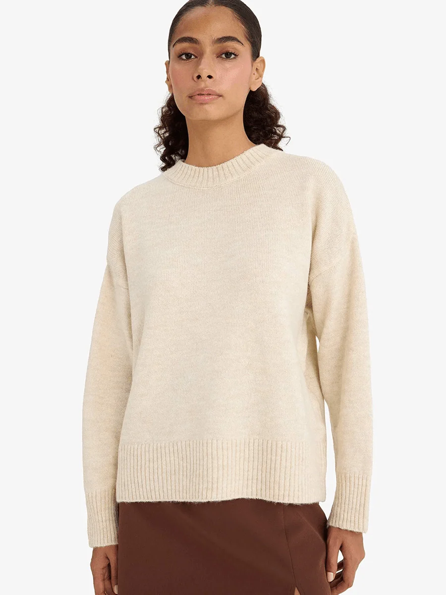 Deidra Crew Neck Pullover Sweater