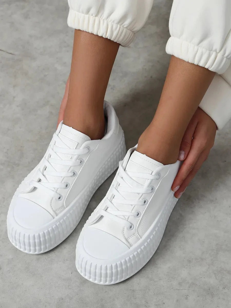 Eileen Sneakers