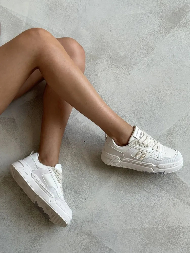 Emma Sneakers