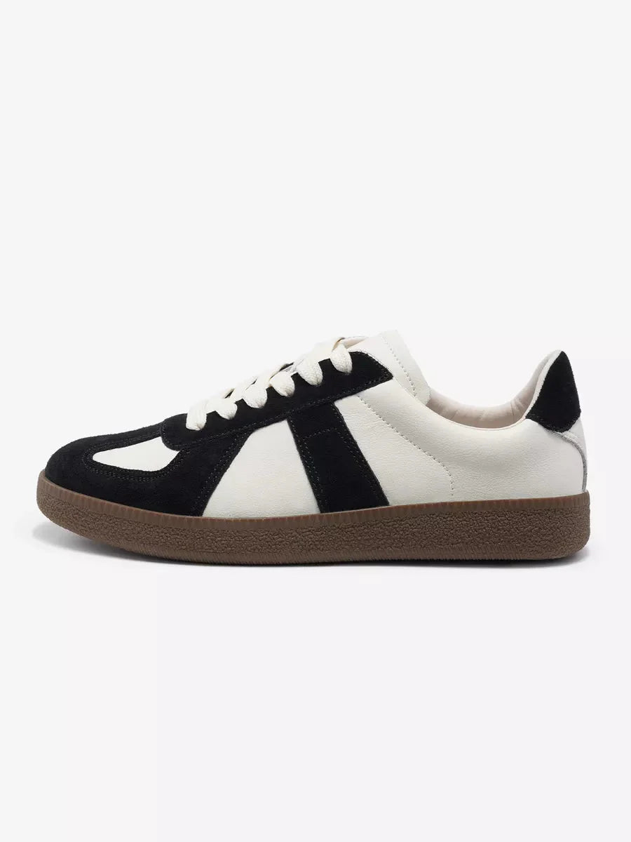 Gloria Sneakers