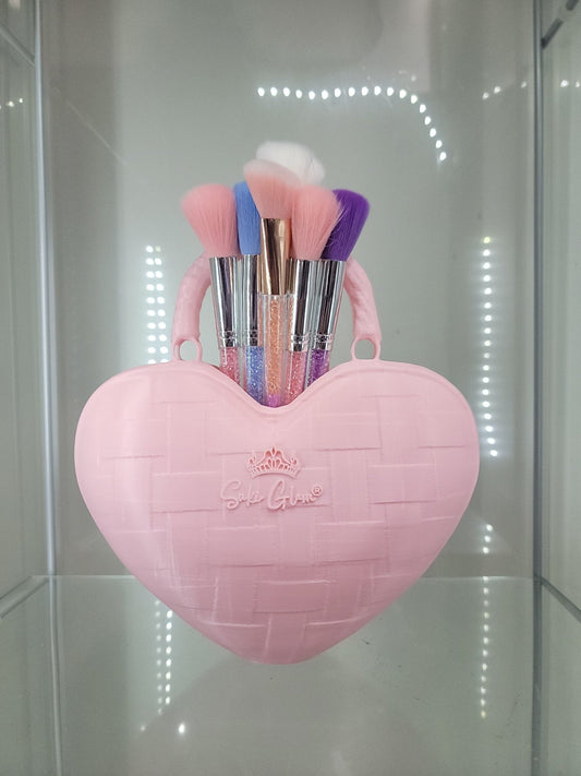 Heart-Shaped Pink Makeup Brush Holder - SukiGlam Vanity Essential