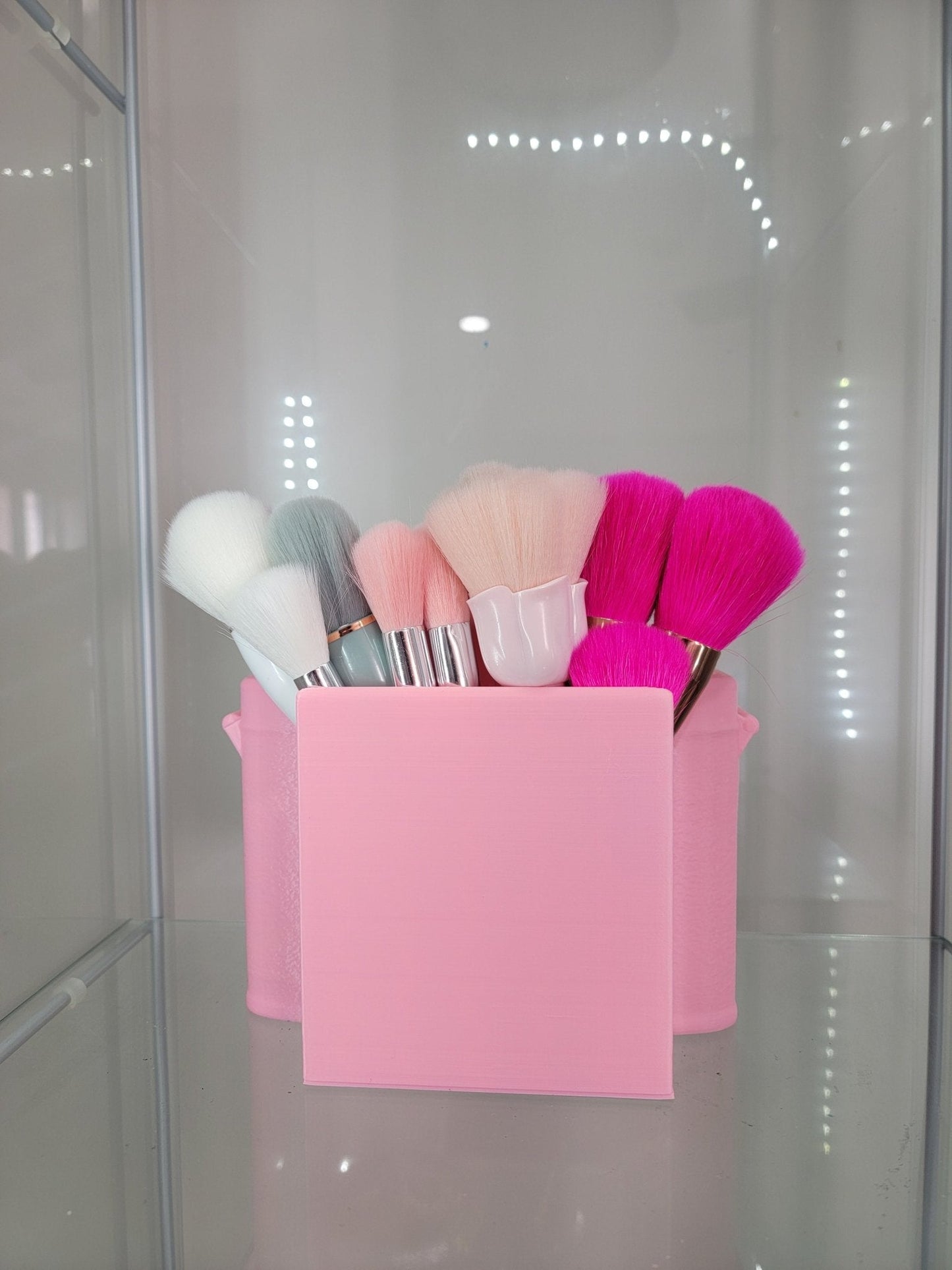 Snap & Store Pink Camera Brush Holder