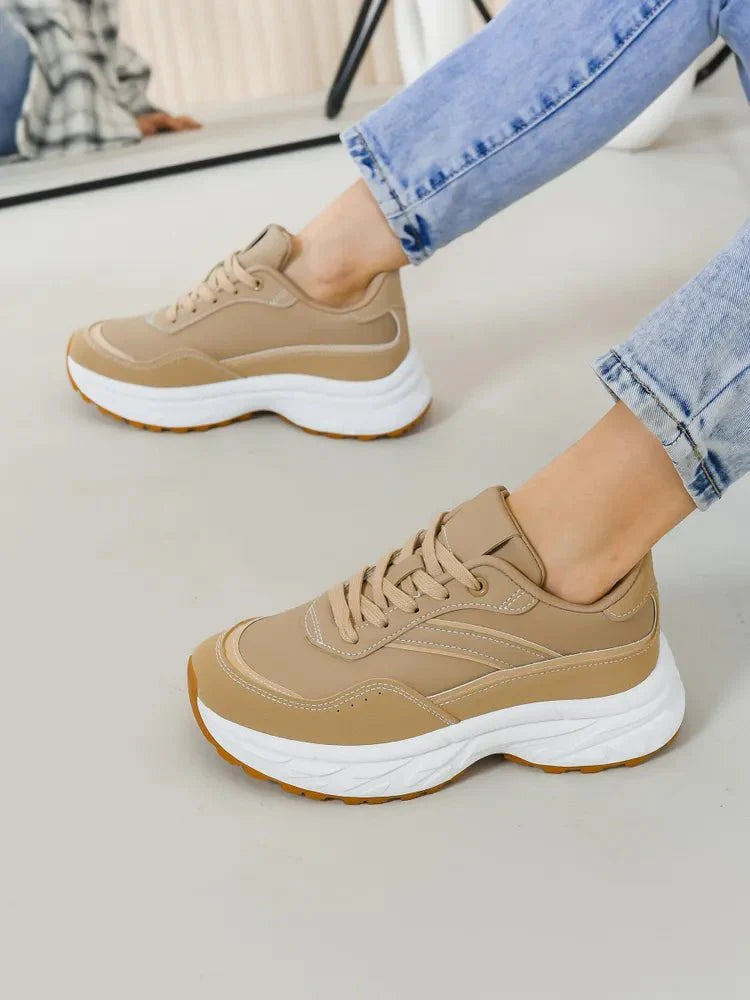 Beatrix Sneakers: Stylish and Comfy Go-To Kicks!