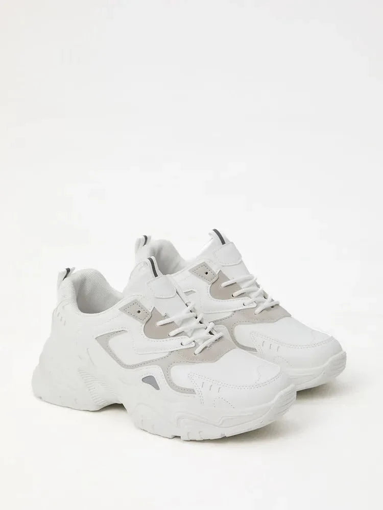 Cosima Sneakers: Chic and Comfortable Footwear